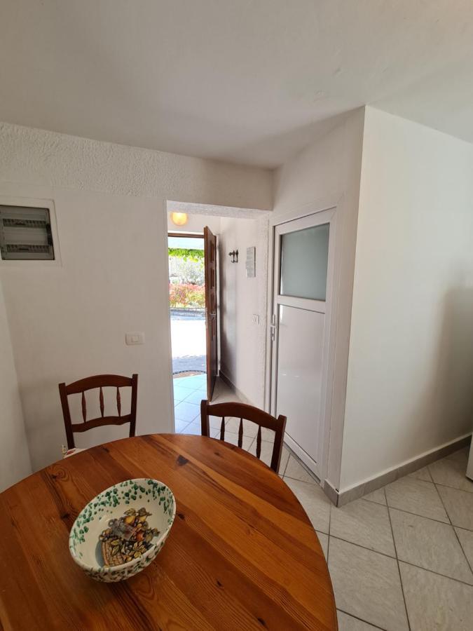 Apartma Pina Appartement Izola Buitenkant foto